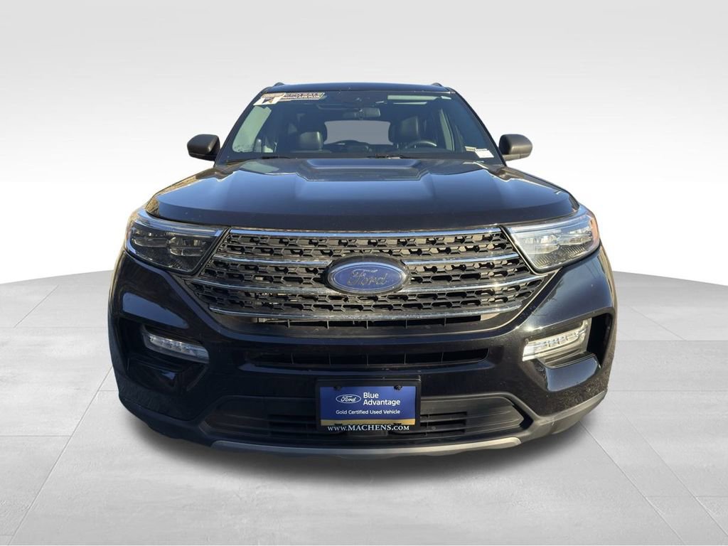Certified 2022 Ford Explorer XLT w/ Equipment Group 202A image 7