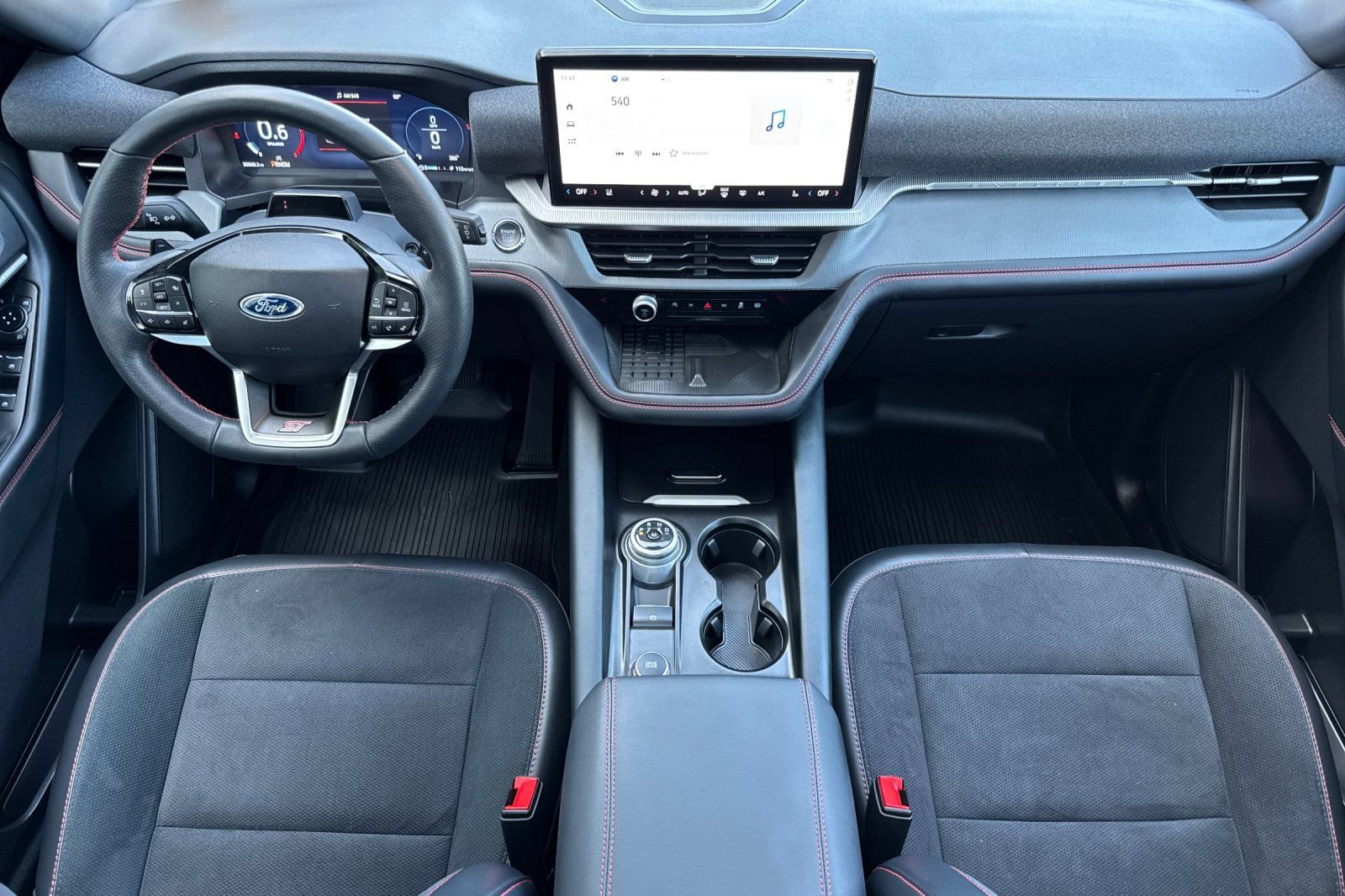 Certified 2025 Ford Explorer ST w/ Sun And Sound Package AWD/4WD image 16
