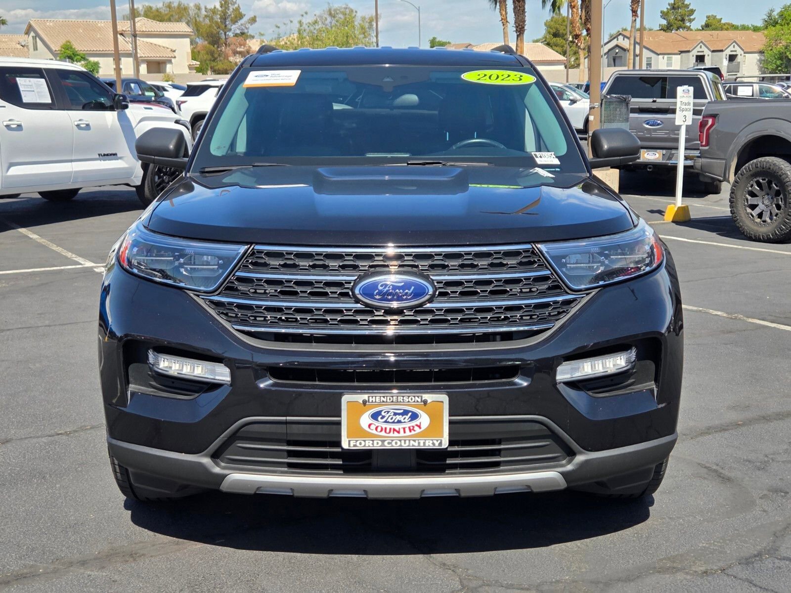 Certified 2023 Ford Explorer XLT w/ Equipment Group 202A RWD image 8