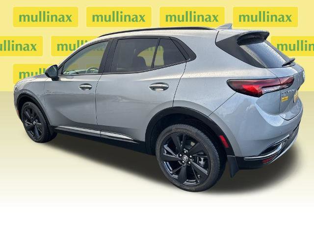 Used 2023 Buick Envision Essence w/ Sport Touring Package image 11