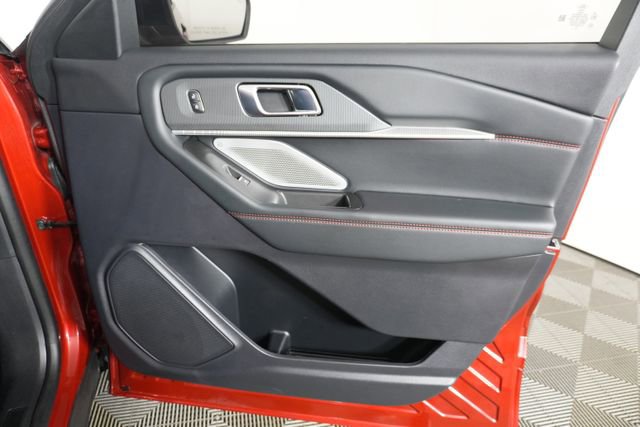Certified 2025 Ford Explorer ST image 33