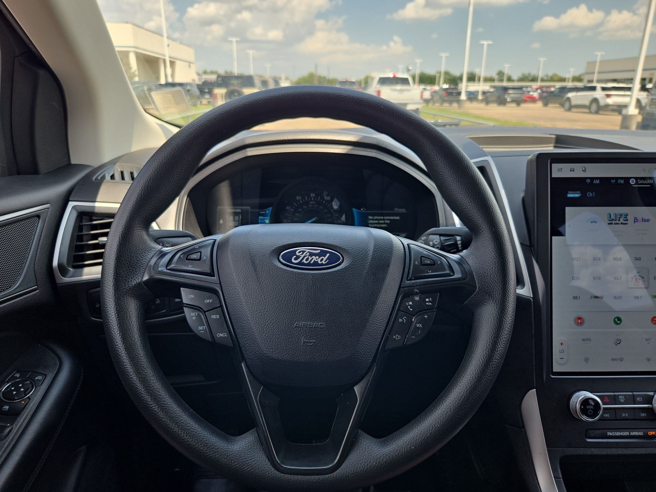 Certified 2024 Ford Edge SE w/ Black Appearance Package AWD/4WD image 18