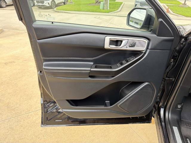 Certified 2020 Ford Explorer Limited RWD image 21