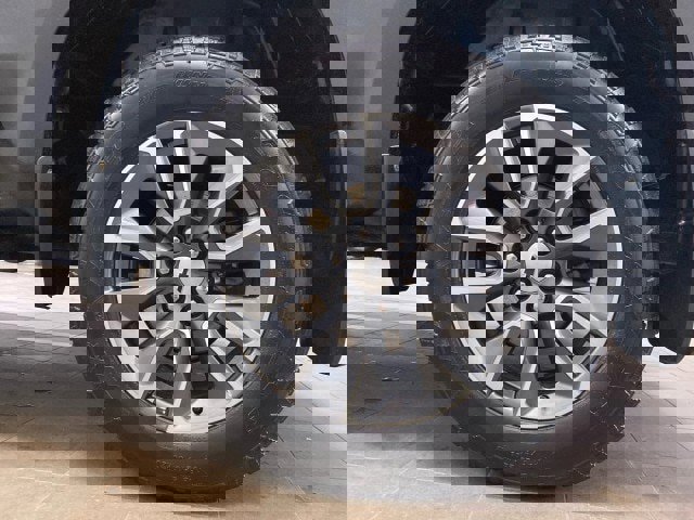 Used 2023 Chevrolet Silverado 1500 RST w/ Z71 Off-Road Package AWD/4WD image 26