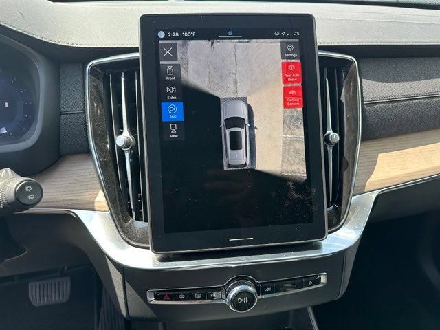 Used 2025 Volvo XC90 B6 Plus AWD/4WD image 26