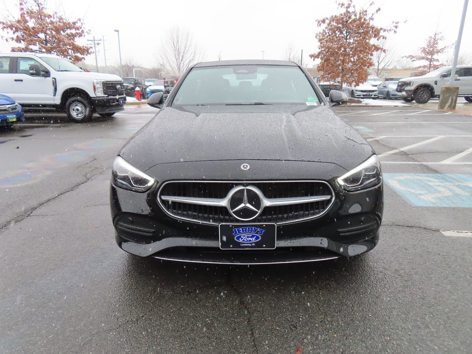 Used 2025 Mercedes-Benz C 300 4MATIC Sedan image 9