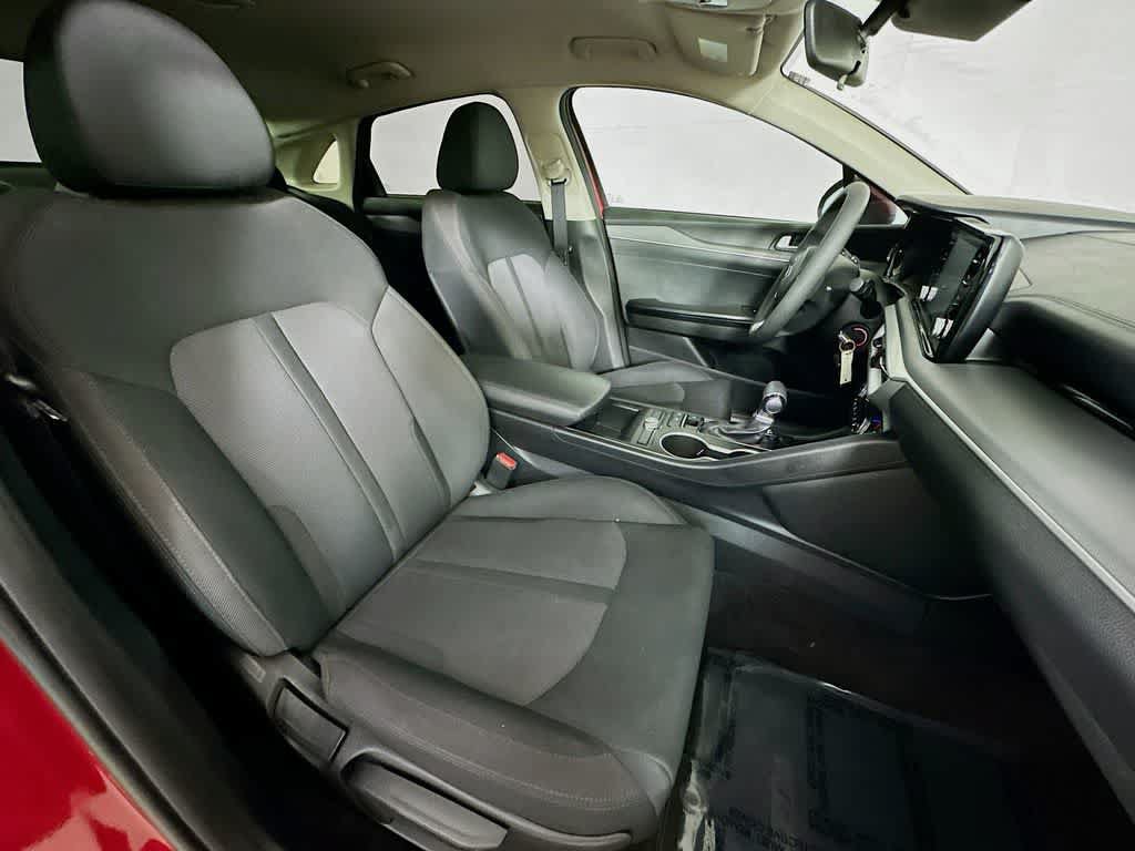 Used 2021 Kia K5 LX FWD image 14