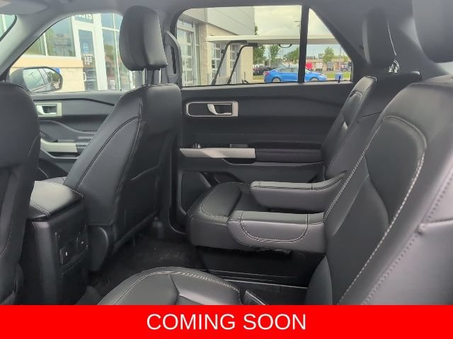 Certified 2023 Ford Explorer XLT w/ Equipment Group 202A AWD/4WD image 5