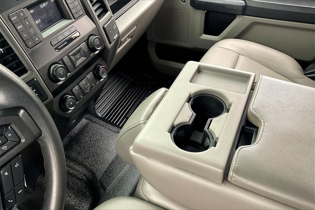Certified 2022 Ford F250 XL w/ STX Appearance Package image 15