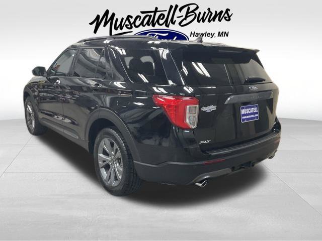 Certified 2024 Ford Explorer XLT w/ Equipment Group 202A AWD/4WD image 3