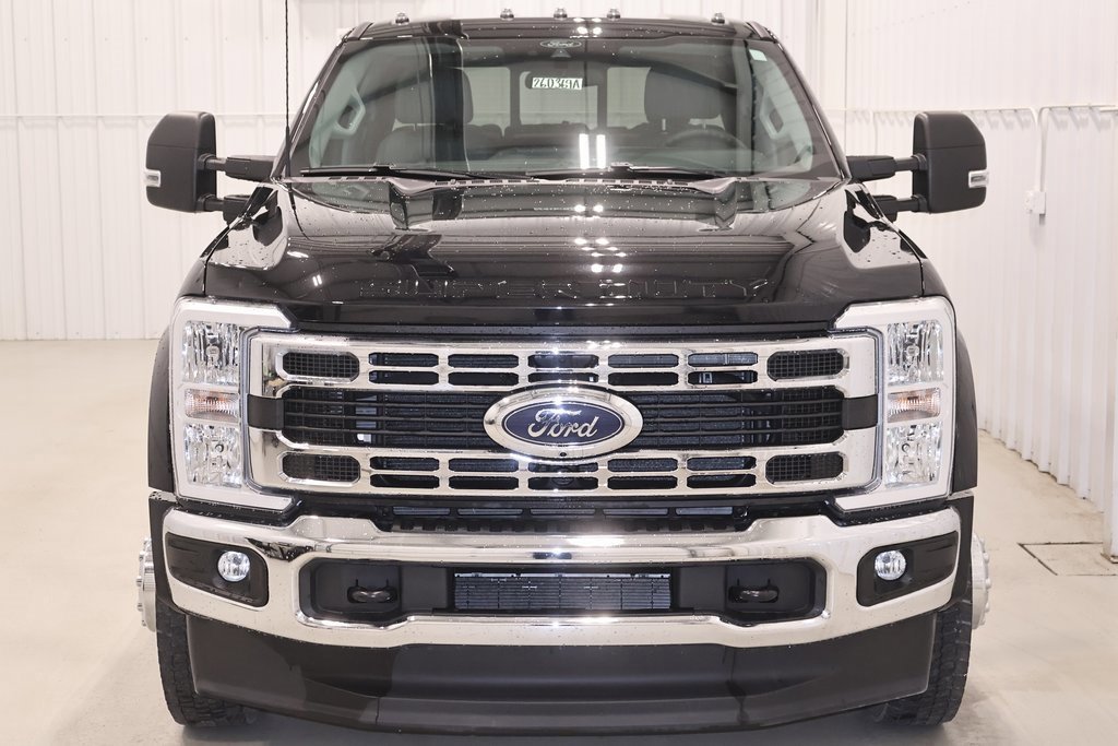 Certified 2024 Ford F450 XLT w/ 360-Degree Camera Package image 12