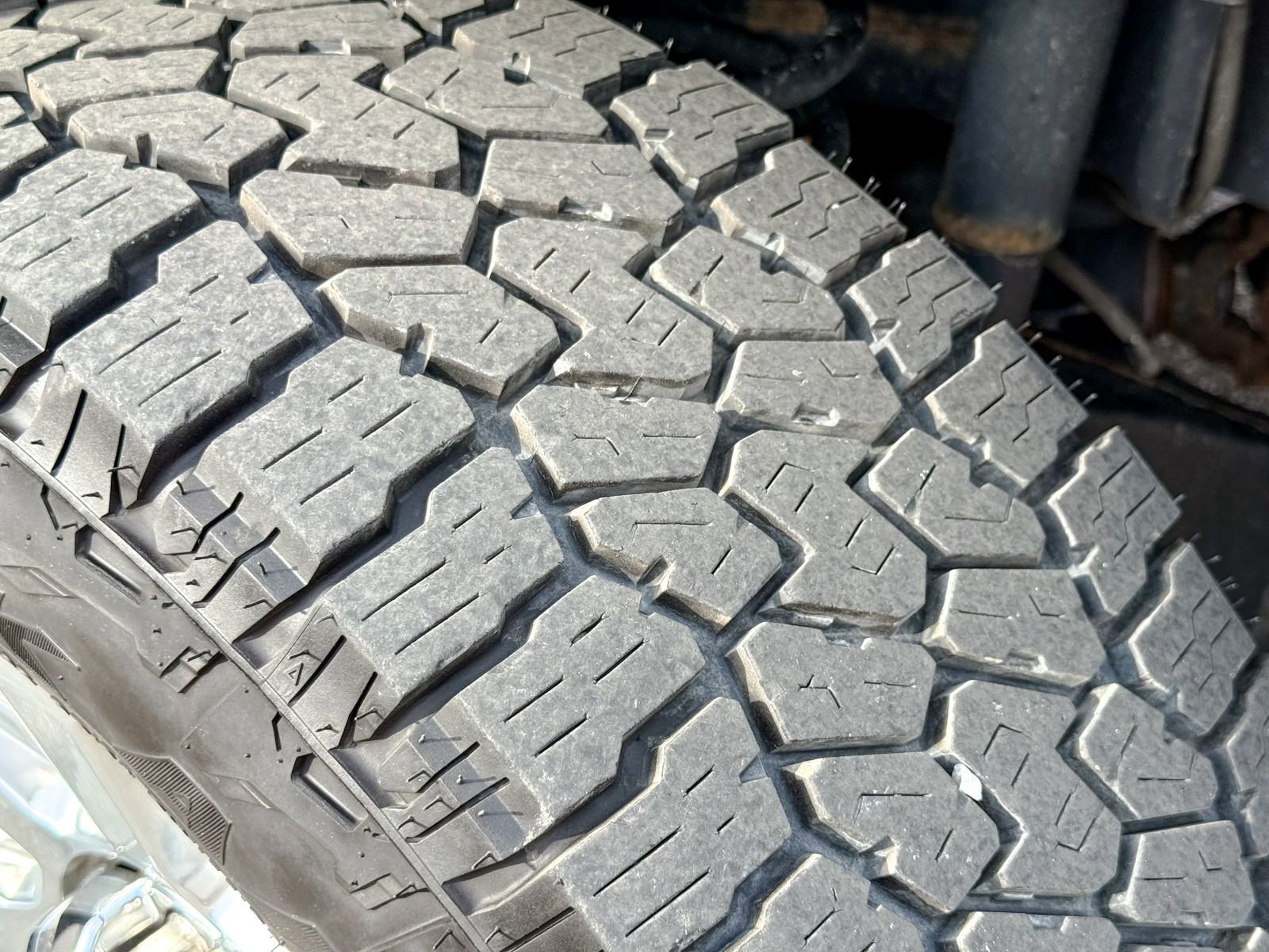 Certified 2019 Ford F250 Platinum w/ Platinum Ultimate Package image 12