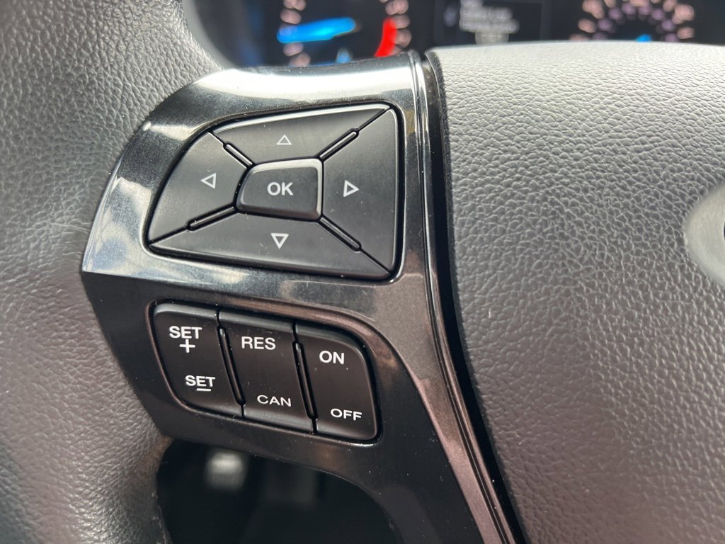 Certified 2019 Ford Explorer XLT image 28