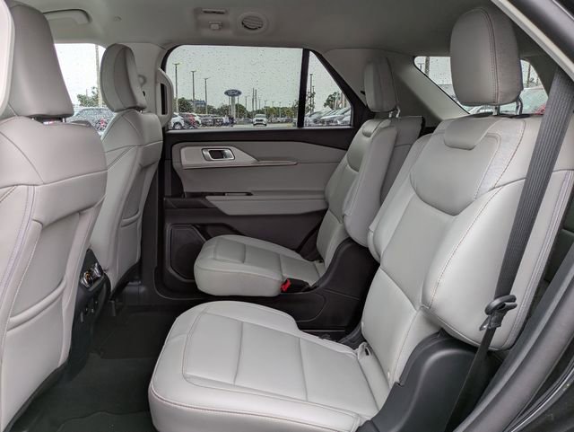 Certified 2026 Ford Explorer Active w/ Active Comfort Package RWD image 14