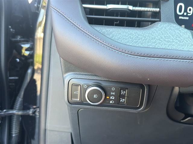 Certified 2026 Ford Explorer Platinum AWD/4WD image 10