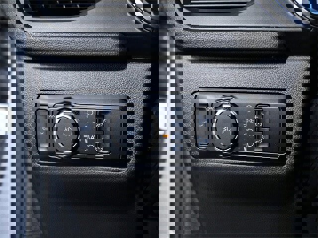 Certified 2024 Ford Escape Platinum image 22