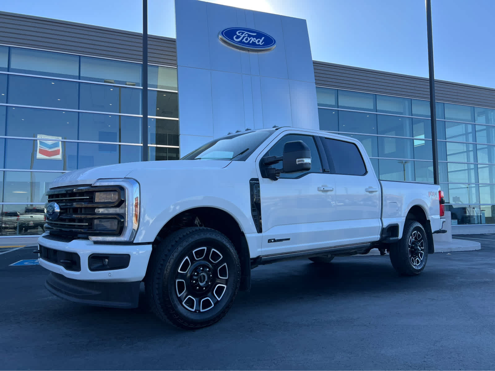 Certified 2025 Ford F350 Platinum AWD/4WD image 1
