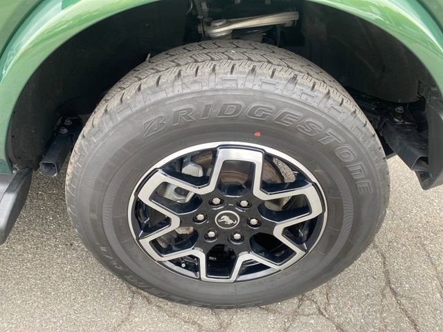 Certified 2025 Ford Bronco Outer Banks AWD/4WD image 9