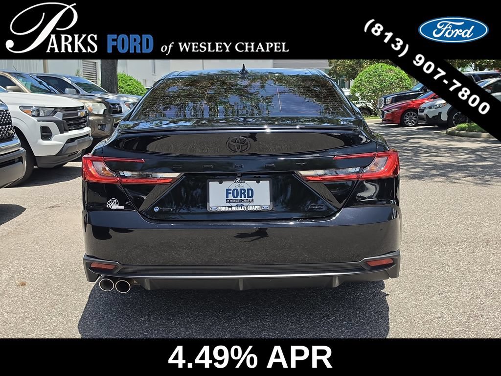 Used 2025 Toyota Camry SE FWD image 6