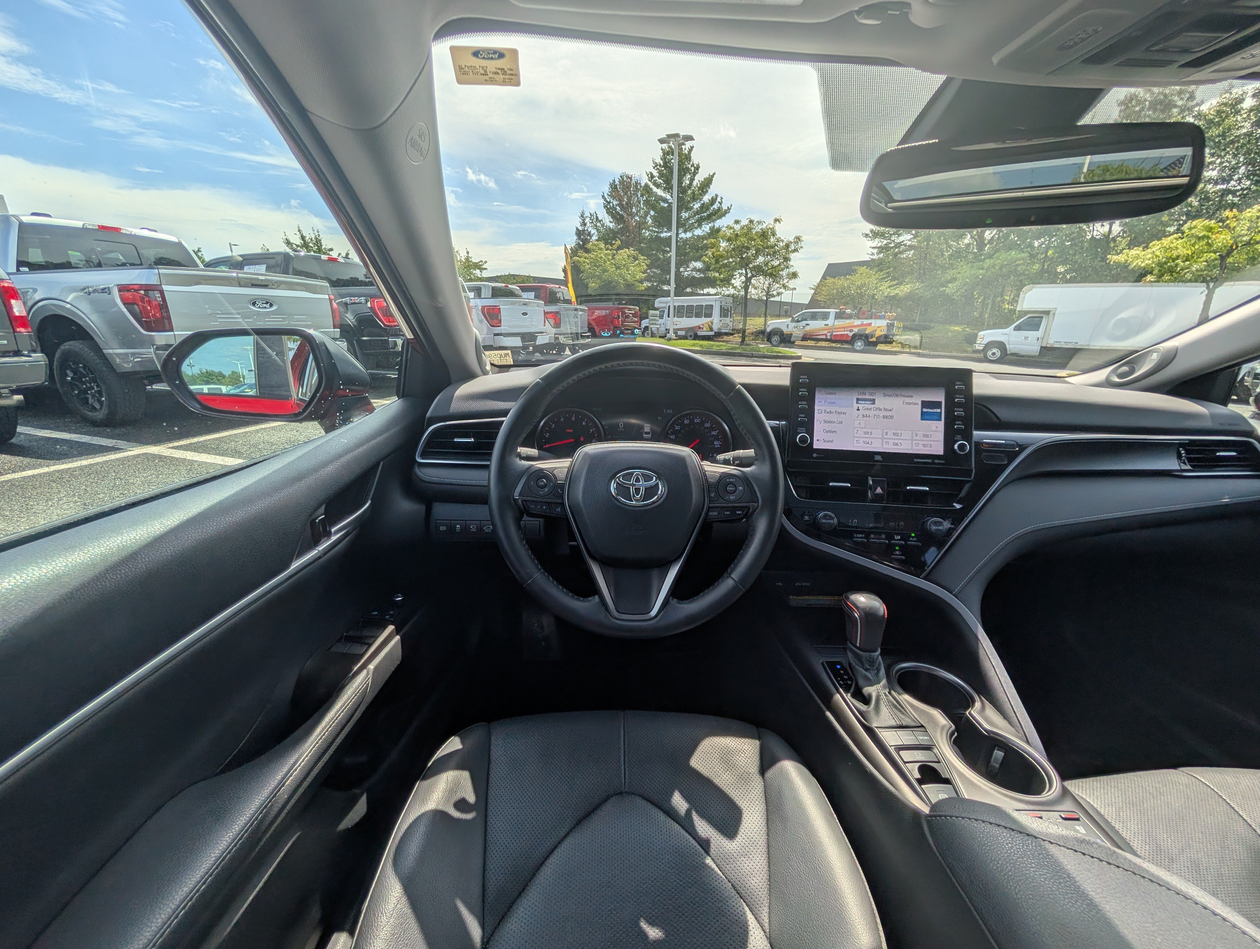 Used 2021 Toyota Camry XSE w/ TRD Appearance Package (TMS) FWD image 16
