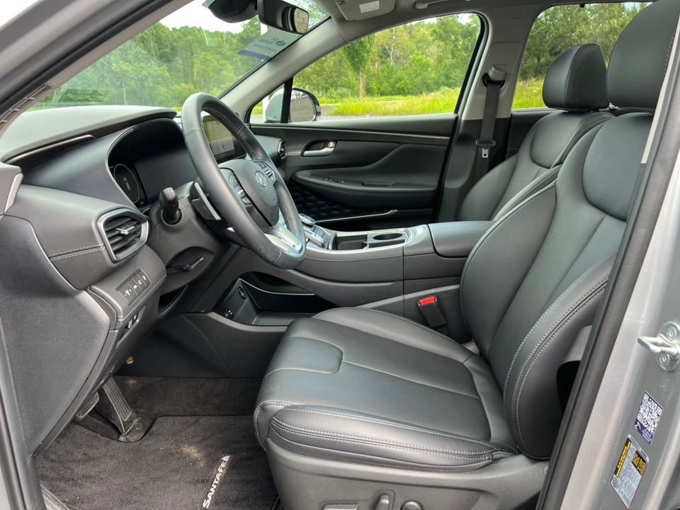 Used 2023 Hyundai Santa Fe SEL w/ Premium Package AWD/4WD image 3