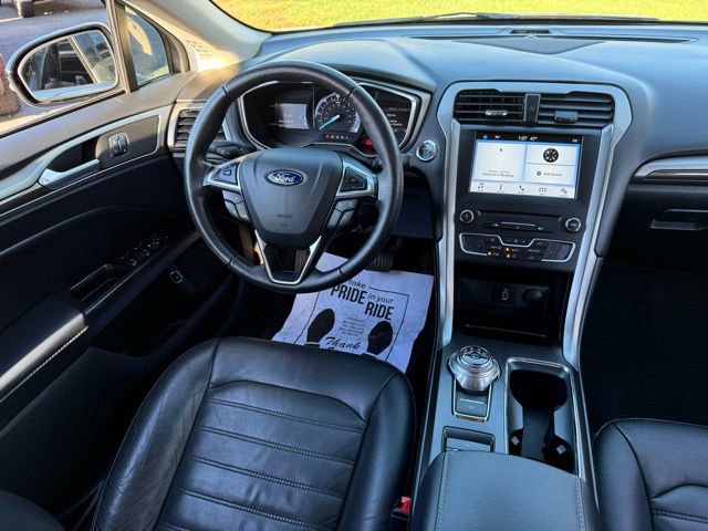 Certified 2017 Ford Fusion Energi SE image 16