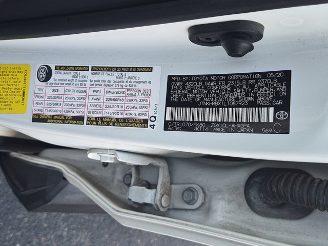 Used 2020 Toyota C-HR XLE FWD image 37