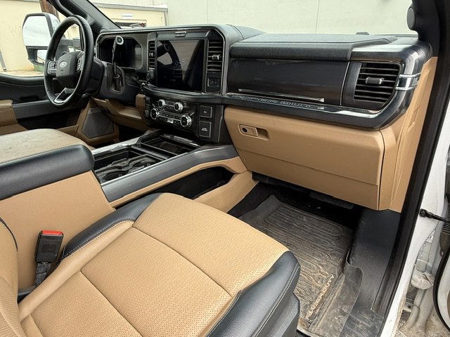 Certified 2025 Ford F250 Lariat w/ Lariat Ultimate Package image 15