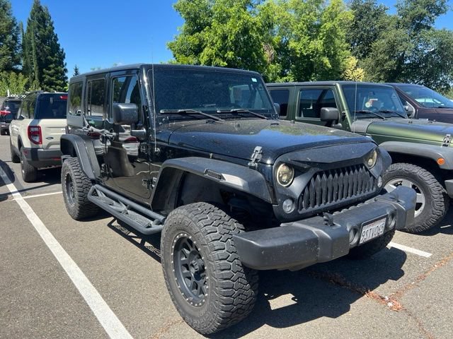 Used 2017 Jeep Wrangler Unlimited Sport w/ Dual Top Group AWD/4WD image 3