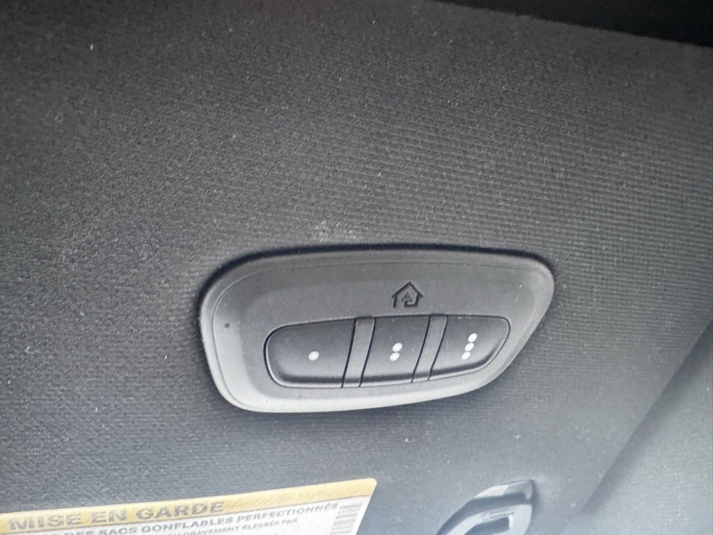 Used 2019 RAM 2500 Big Horn w/ Black Appearance Package image 31