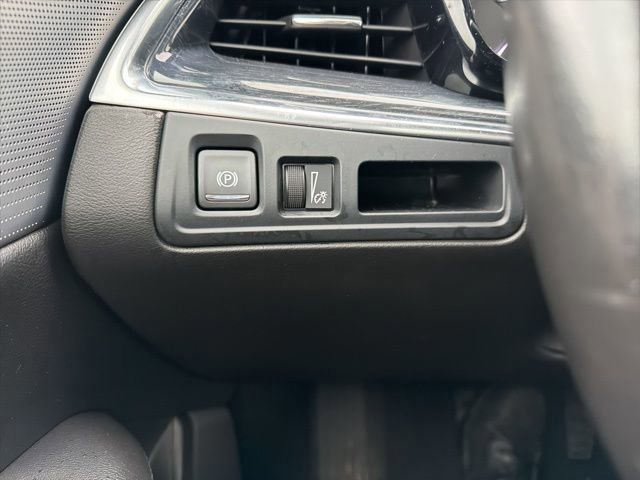 Used 2023 Cadillac XT5 Premium Luxury image 23