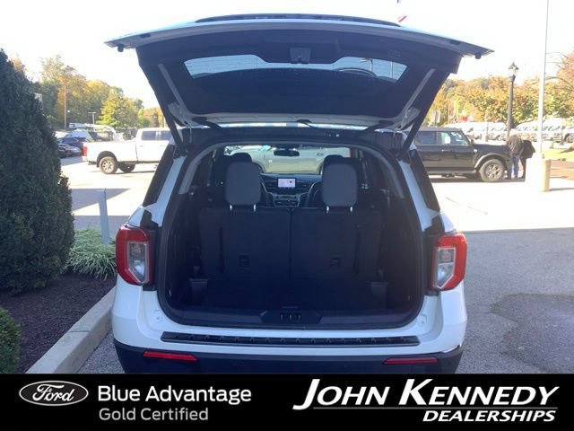 Certified 2023 Ford Explorer XLT w/ Equipment Group 202A image 15