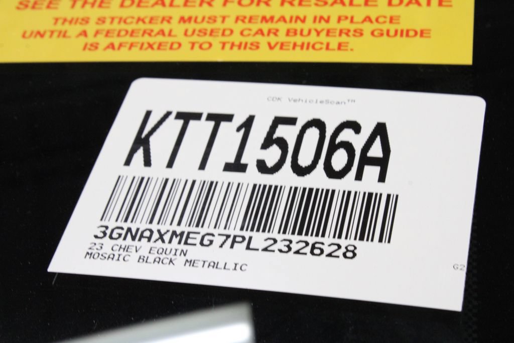 Used 2023 Chevrolet Equinox RS FWD image 34