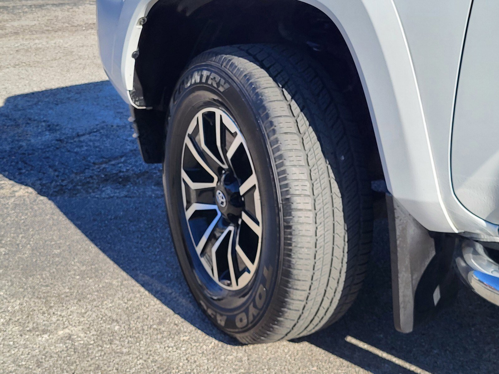 Used 2023 Toyota Tacoma TRD Sport image 33