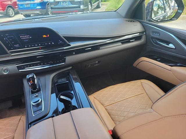 Used 2023 Cadillac Escalade Premium Luxury w/ LPO, Radiant Package AWD/4WD image 24
