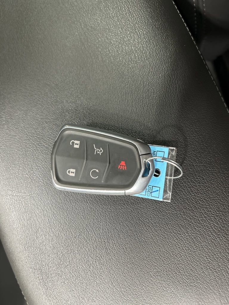 Used 2024 Cadillac XT6 Premium Luxury w/ Technology Package image 30