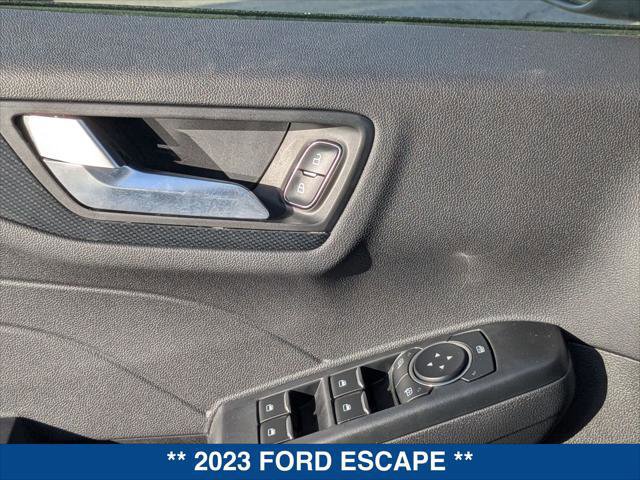 Certified 2023 Ford Escape ST-Line w/ Tech Pack #1 image 11