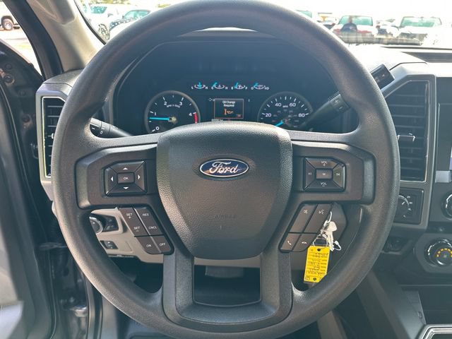 Certified 2022 Ford F350 XLT w/ Black Appearance Package AWD/4WD image 28