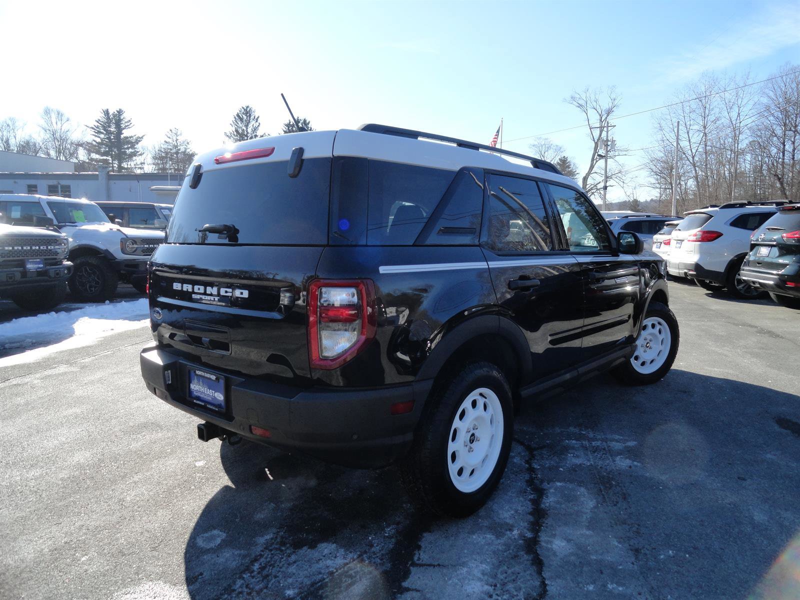 Certified 2024 Ford Bronco Sport Heritage w/ Heritage Convenience Package image 5