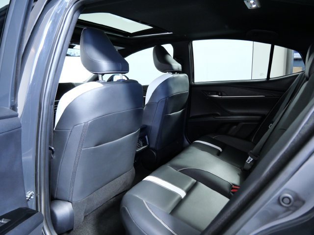 Used 2025 Toyota Camry SE w/ Multimedia Upgrade Package AWD/4WD image 13