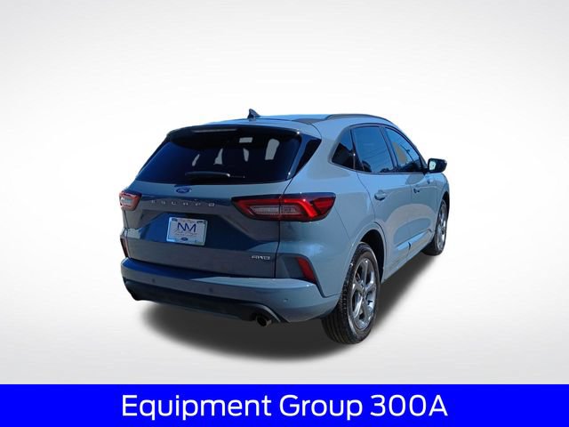 Certified 2023 Ford Escape ST-Line w/ Tech Pack #1 AWD/4WD image 9