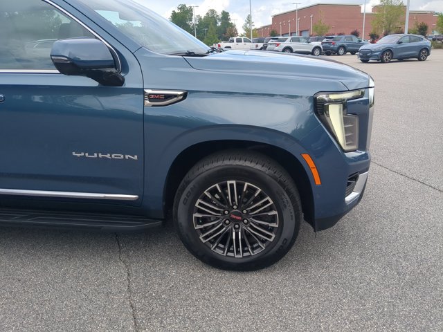 Used 2026 GMC Yukon XL Elevation AWD/4WD image 11