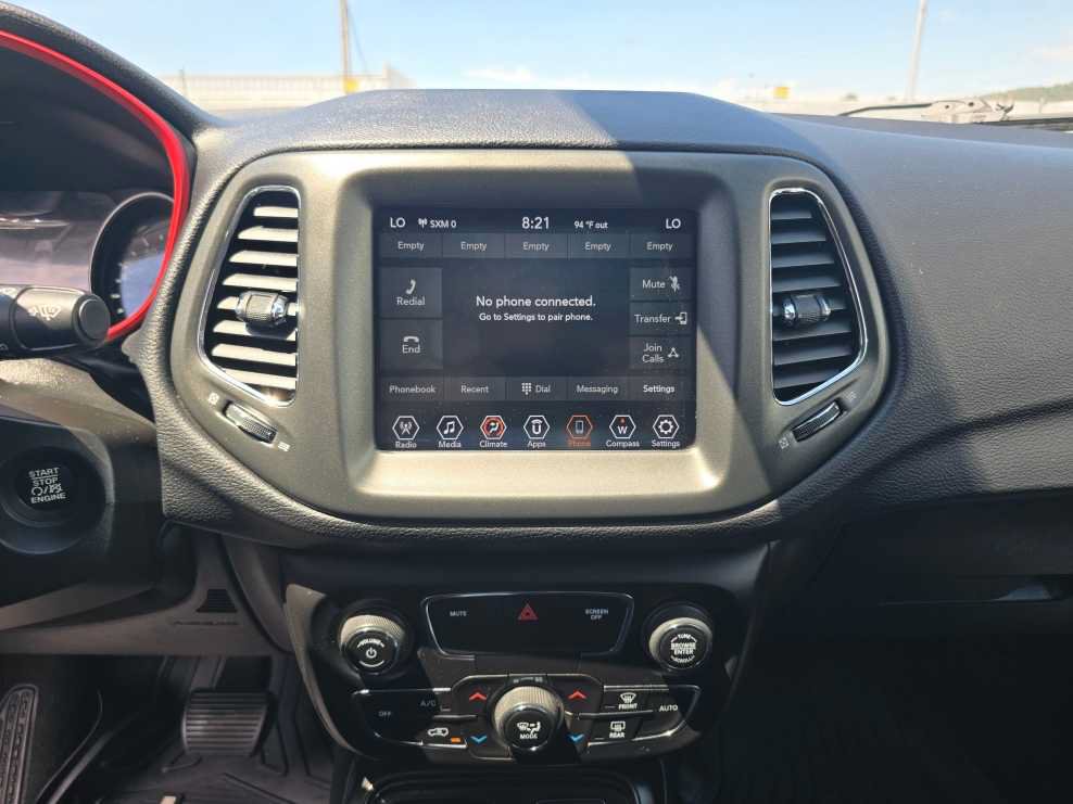 Used 2020 Jeep Compass Trailhawk AWD/4WD image 12