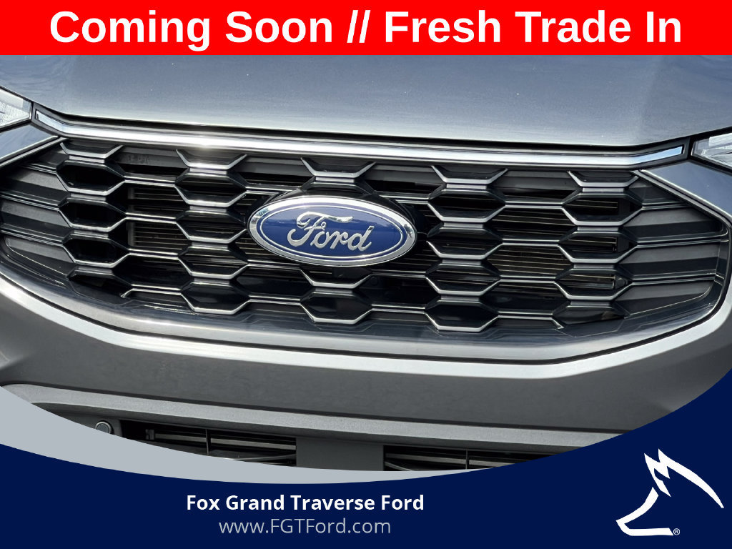 Certified 2025 Ford Escape ST-Line Select AWD/4WD image 39