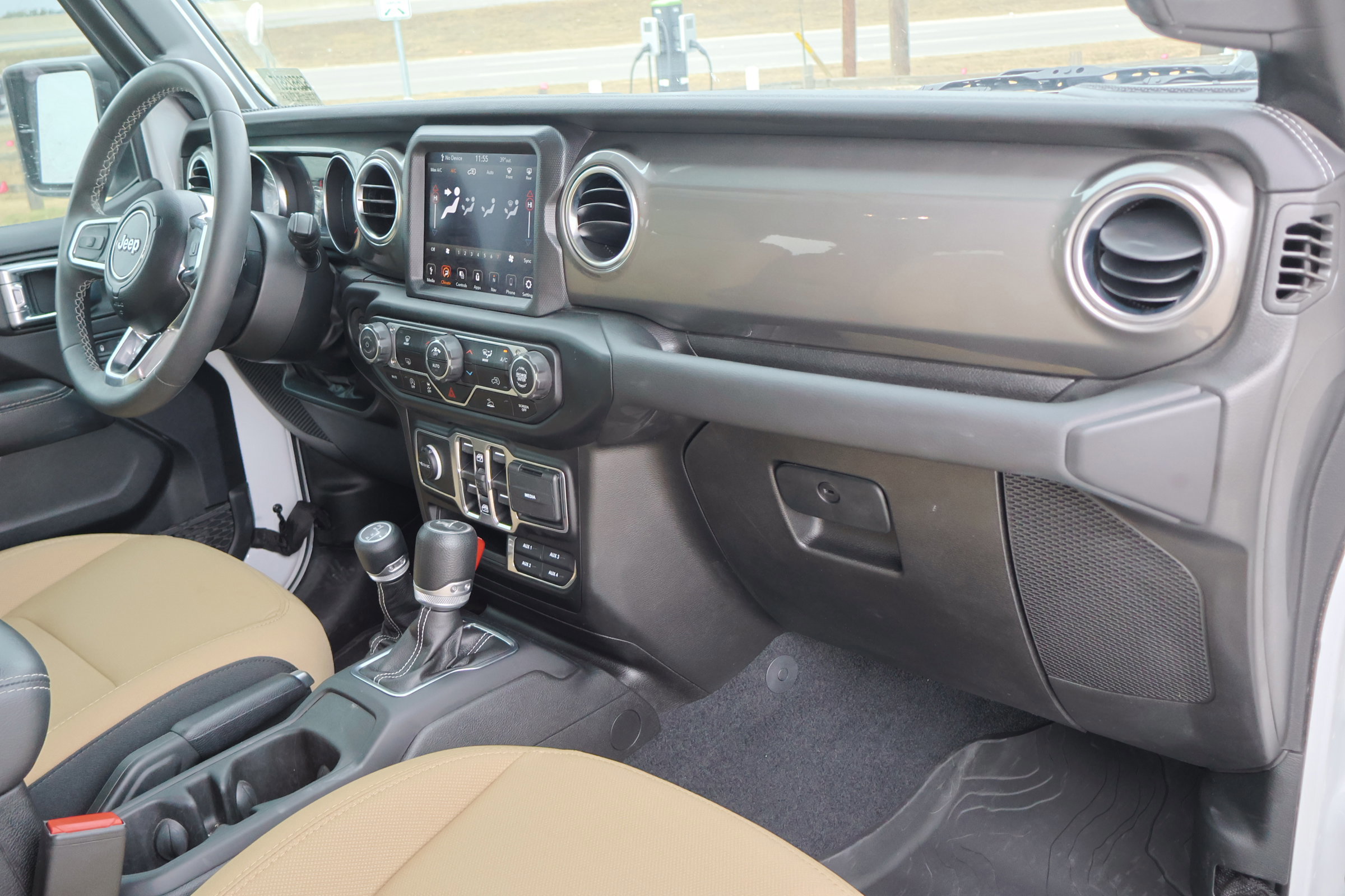 Used 2023 Jeep Wrangler Sahara w/ LED Lighting Group image 35