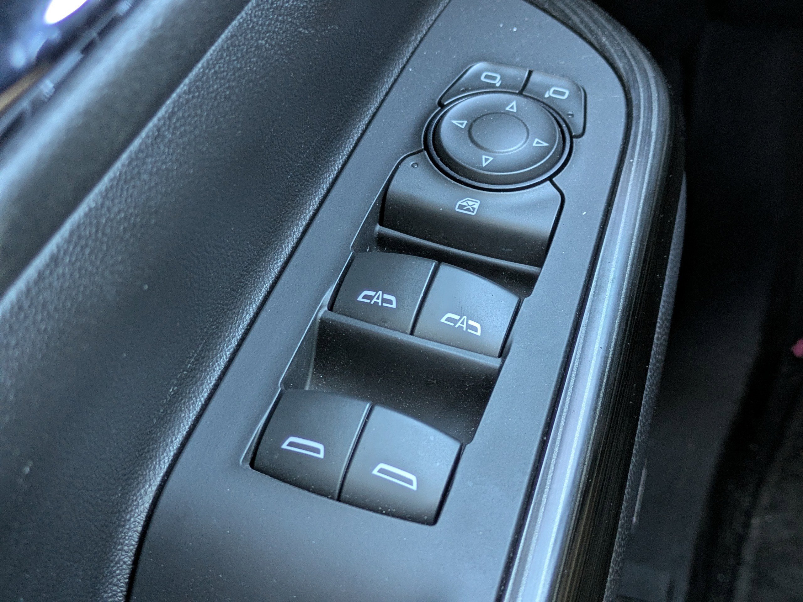 Used 2023 GMC Acadia SLT FWD image 20