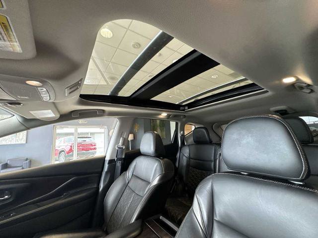 Used 2022 Nissan Murano Platinum AWD/4WD image 18
