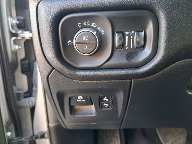 Used 2025 RAM 1500 Big Horn image 24