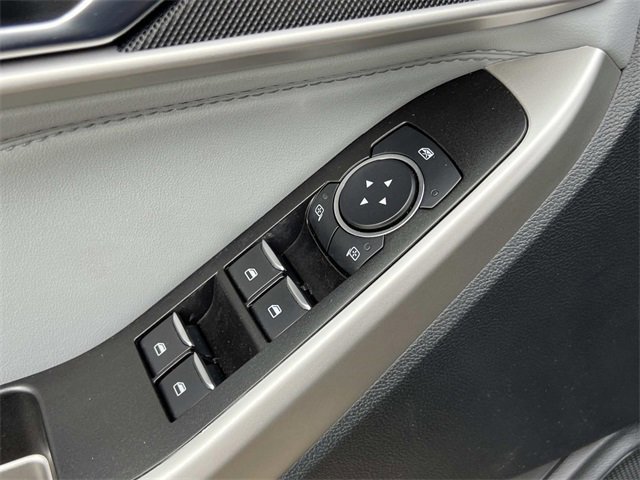 Certified 2022 Ford Explorer XLT w/ Equipment Group 202A image 18