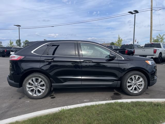 Certified 2023 Ford Edge Titanium AWD/4WD image 6